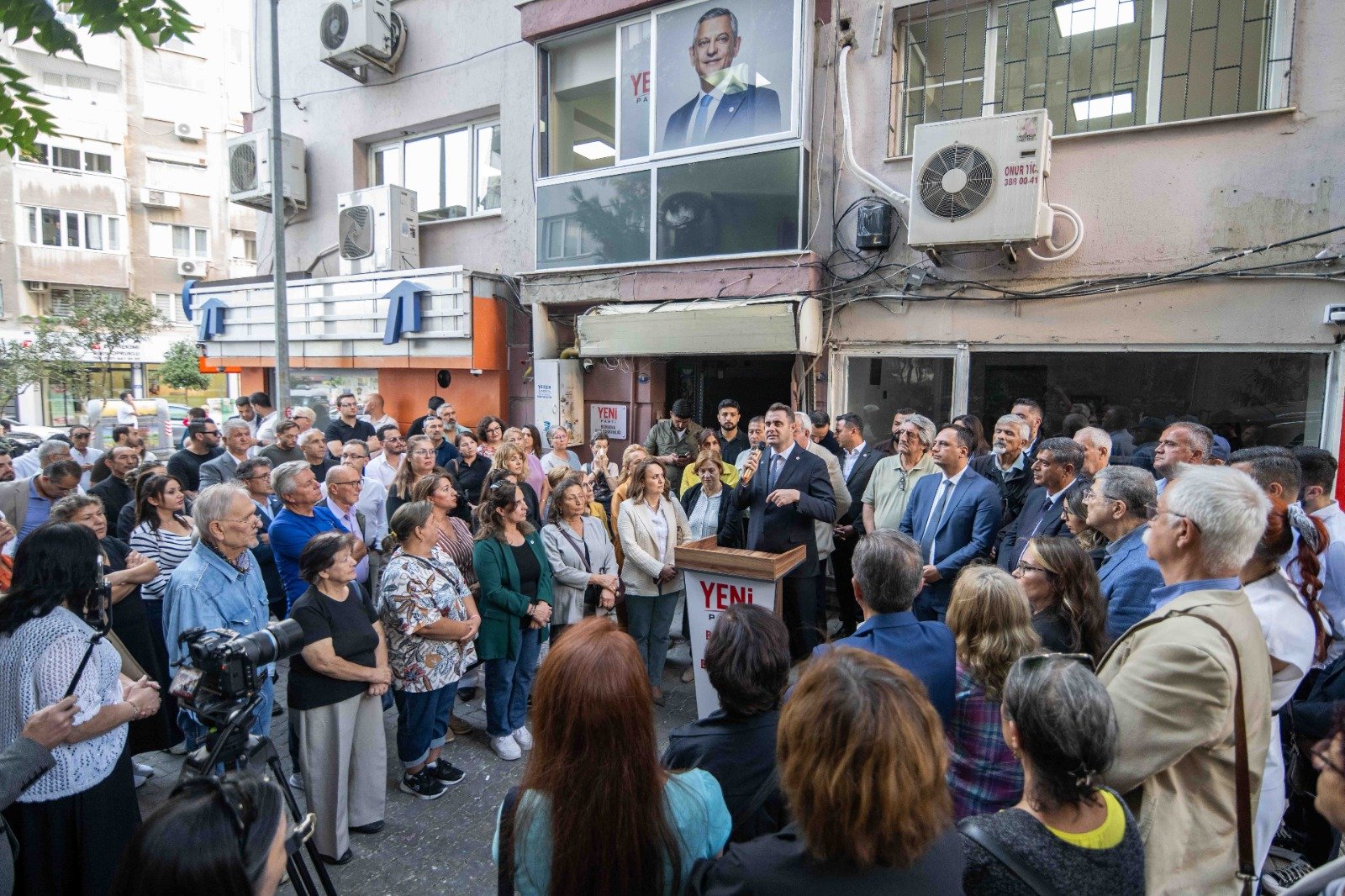 Başkan Güç Bornova'da konuştu: Sakın AKP iktidarından korkmayın"