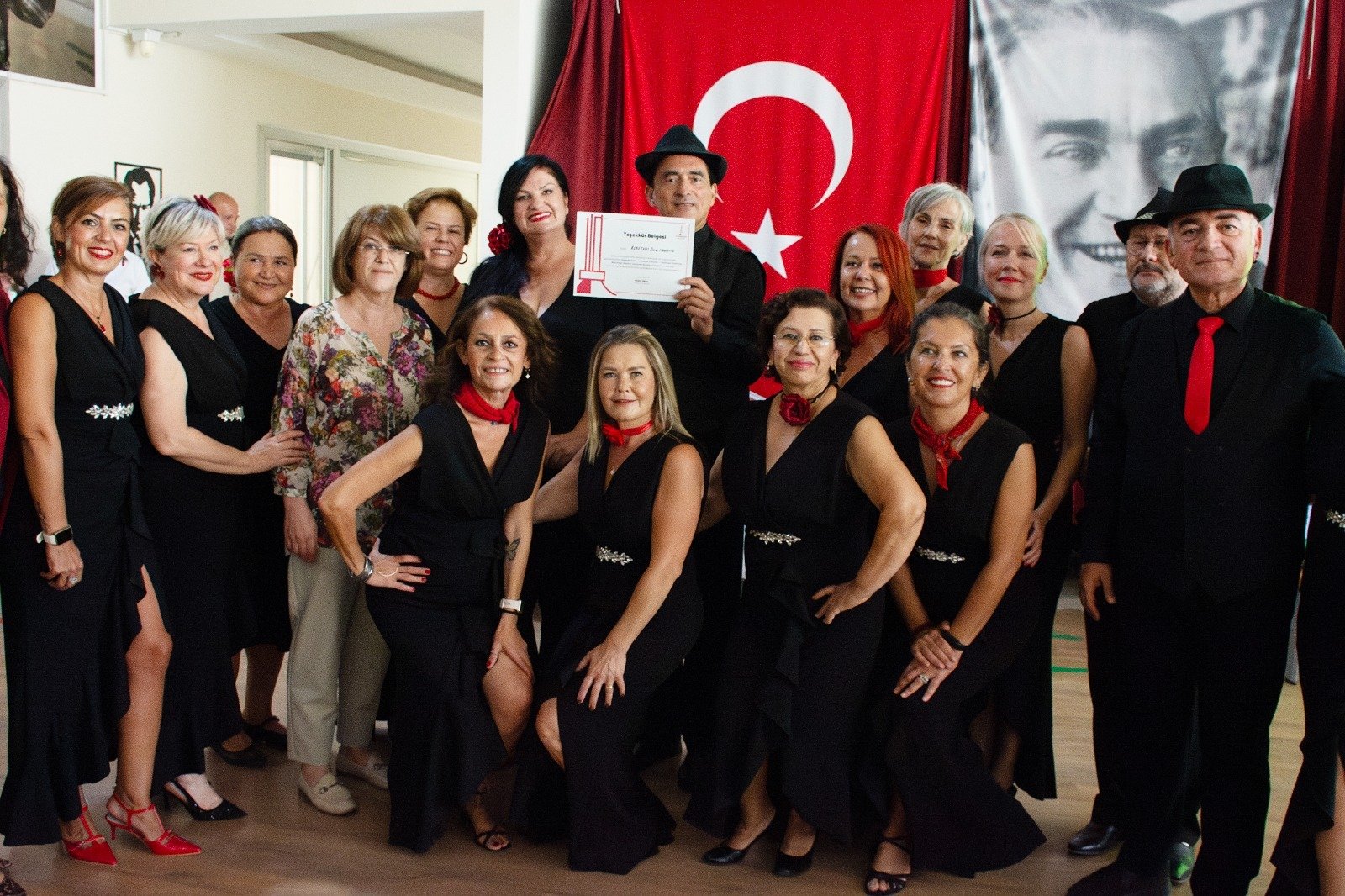 Karşıyaka’da Alzheimer’la yaşam konuşuldu