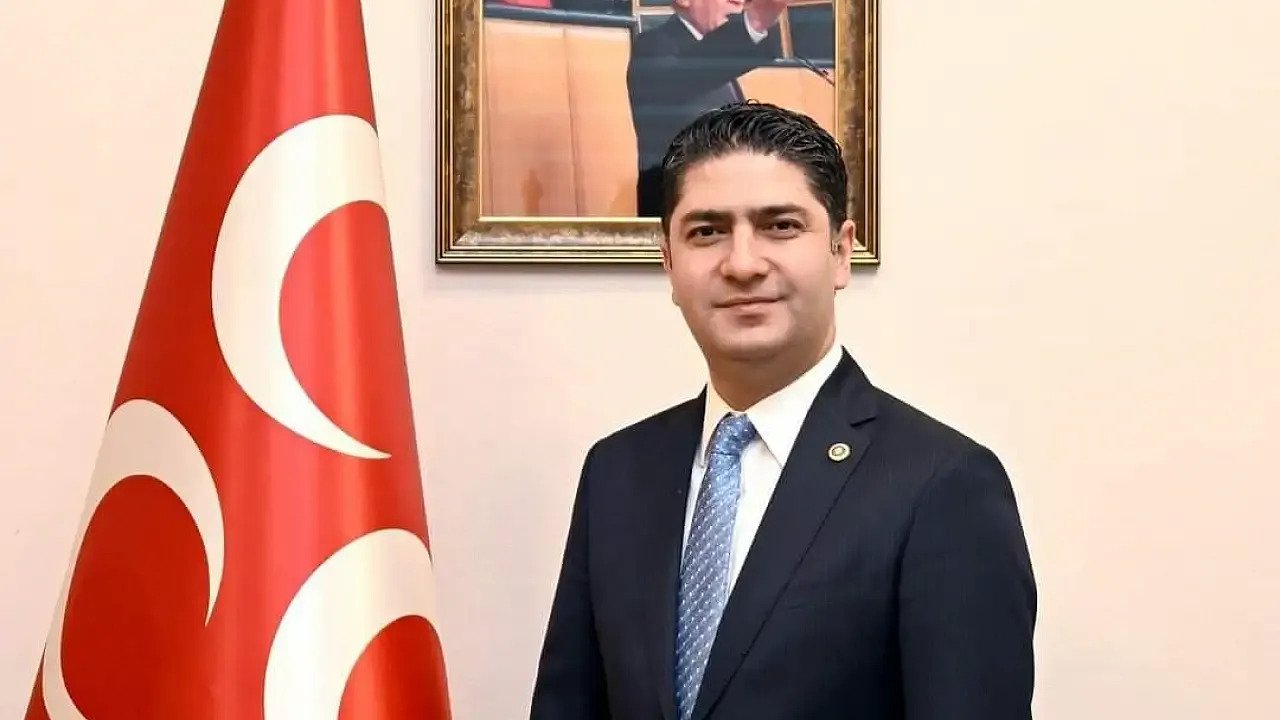 MHP'li isimden dikkat çeken Sedat Peker paylaşımı!