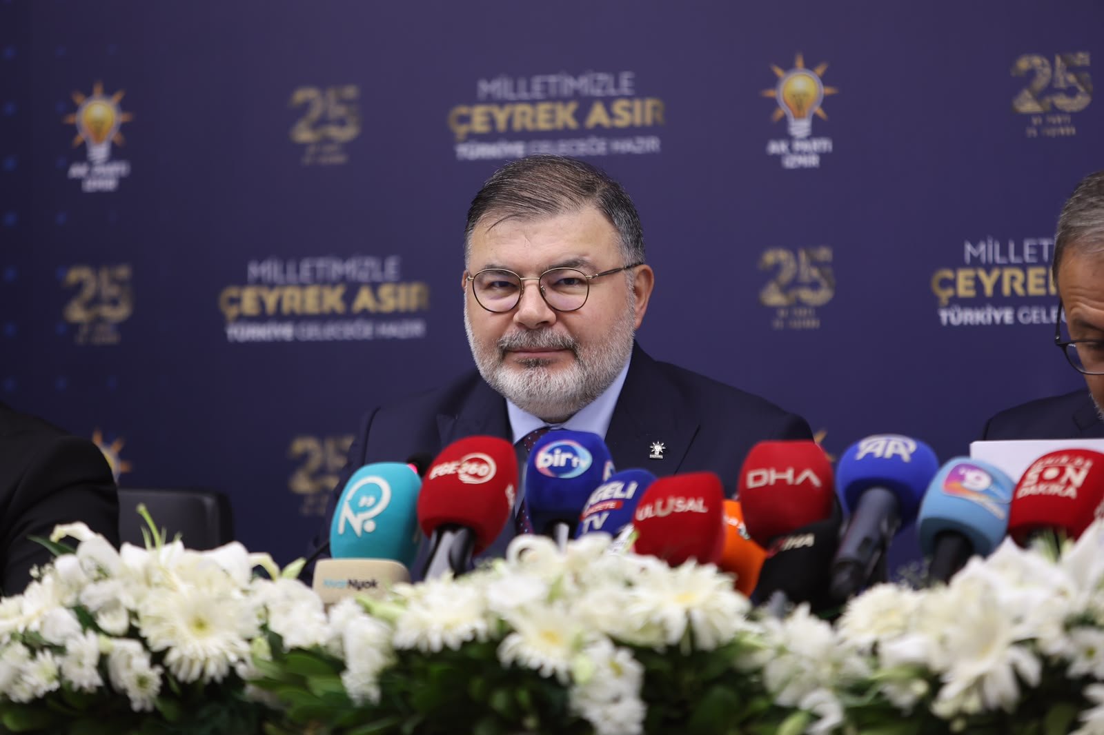 AK Parti İzmir’de gençlik gündemi: Geçmişin mirasını geleceğe taşımalıyız