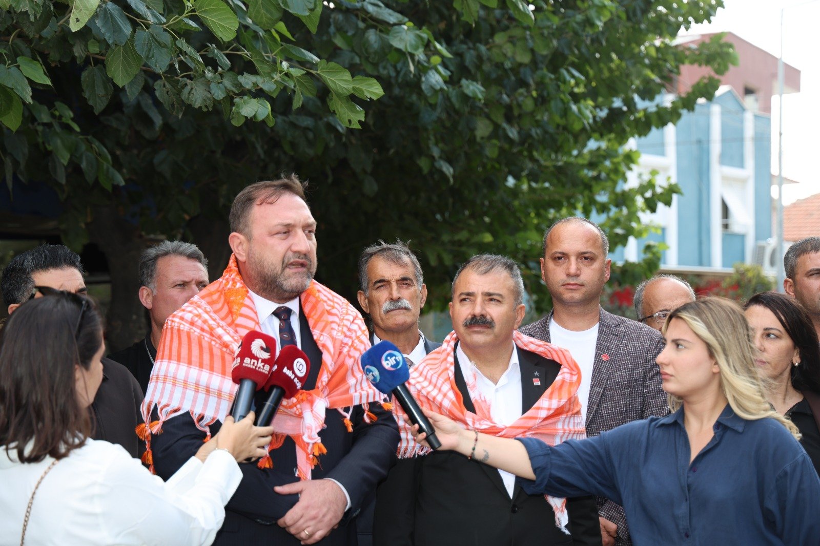 CHP'li Gümrükçü'den 'üreticiye' destek: Tatlı üzümde acı fiyat olmaz!
