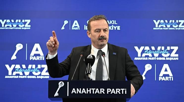 Ağıralioğlu'ndan Cemil Tugay yorumu: "AK Parti'ye bir faydası olmaz"