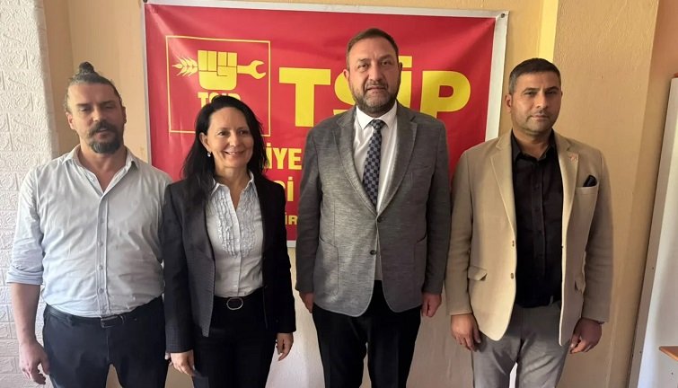 Gümrükçü: "Toplum Suni Kavgalar Değil Ortak Akılla Çözüm Bekliyor"