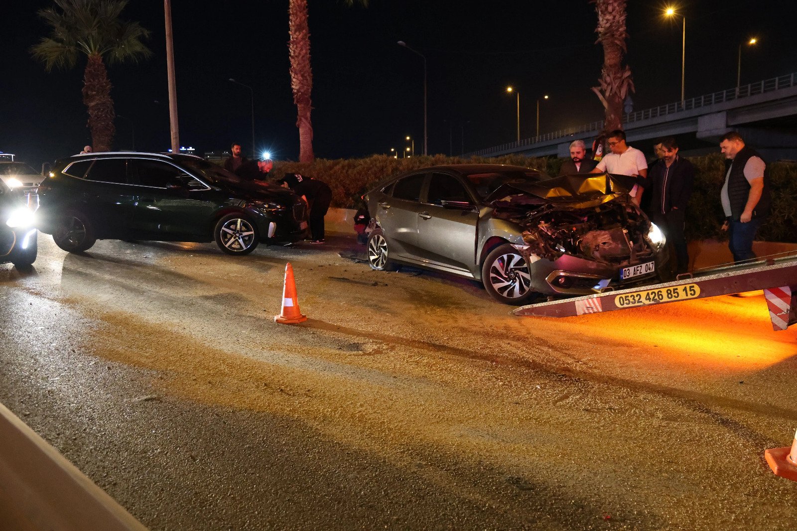 İzmir'de zincirleme kaza: 4 yaralı!