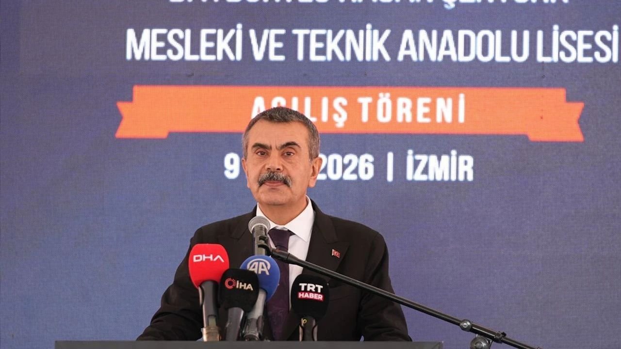 Bakan Tekin, İzmir'de okul açılışına katıldı: 3 yılda 120 okul tamamlandı!
