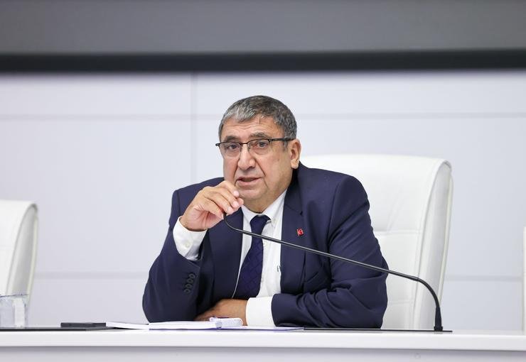 Buca’da Başkan Vekili Benzer’den tasarruf ve kurumsallaşma vurgusu