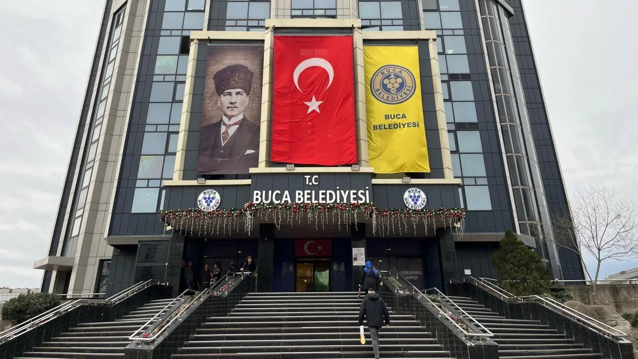 Buca'da üst düzey istifa: Yalçınkaya görevi bıraktı!