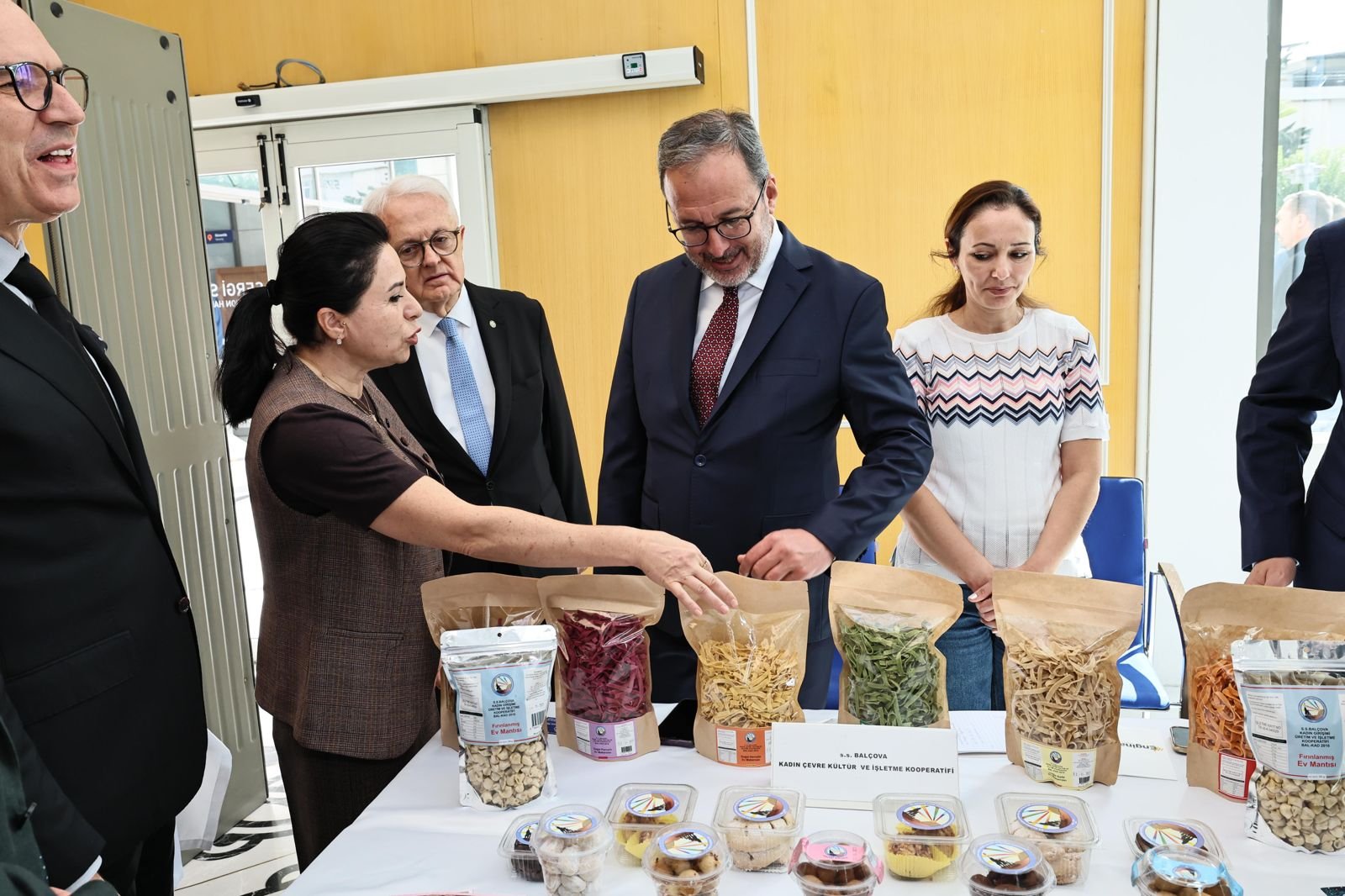 Kasapoğlu: Gençleri tarımın merkezine almalıyız