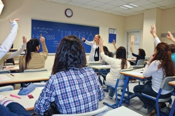 Bir eğitim kurumunu uzman yapan nedir? Bilgisi, sistem ve kurumsal hafıza…