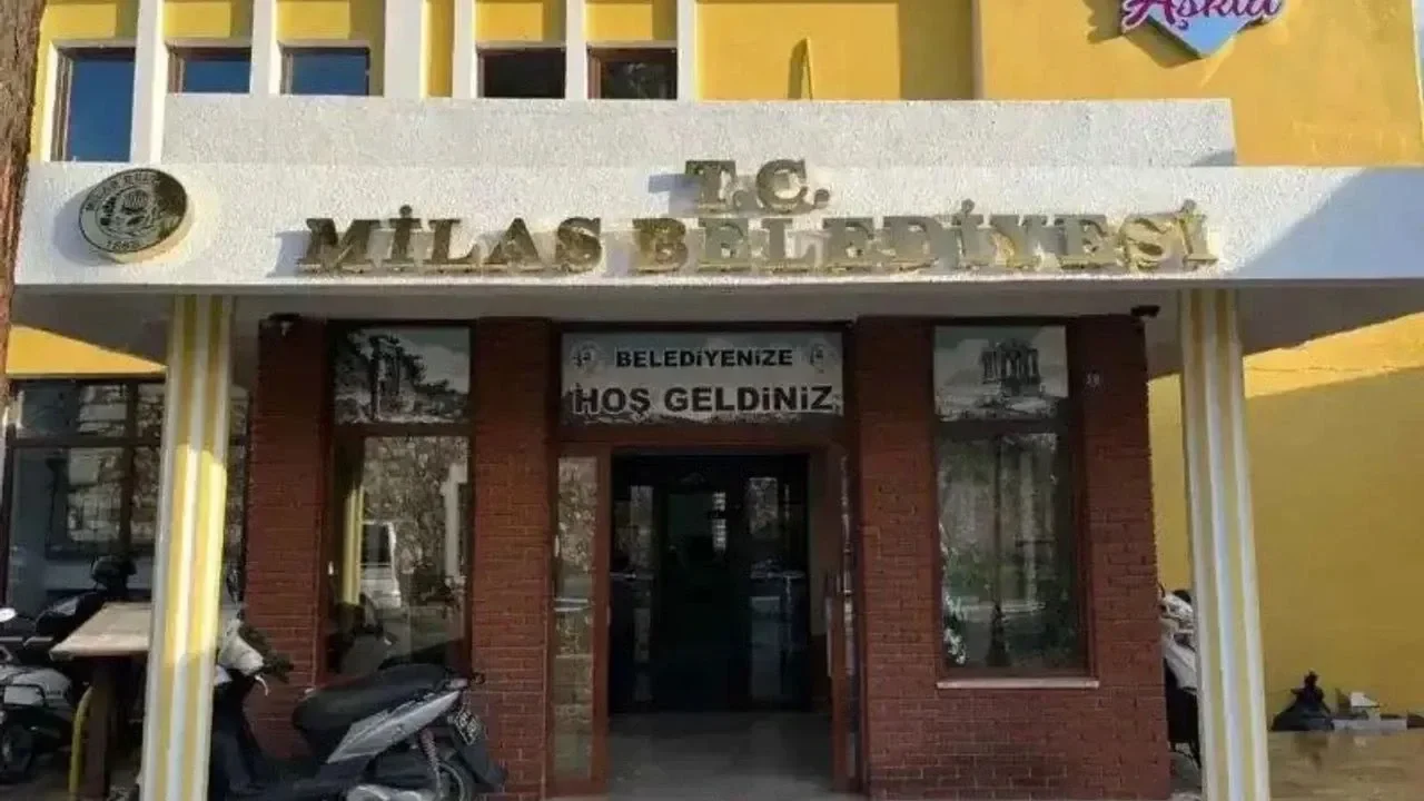 Milas Belediyesi'ne opearsyon: Giriş çıkışlar kapatıldı!