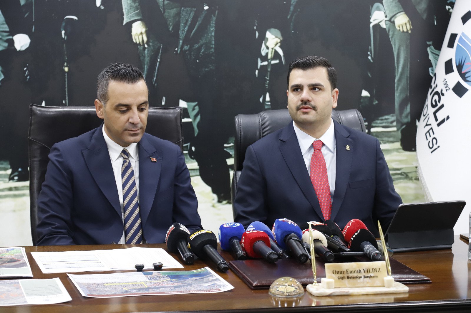 AK Partili İnan, Özgür Özel'i hedef aldı: İzmir'e olan düşmanlığını sergiliyorsun!