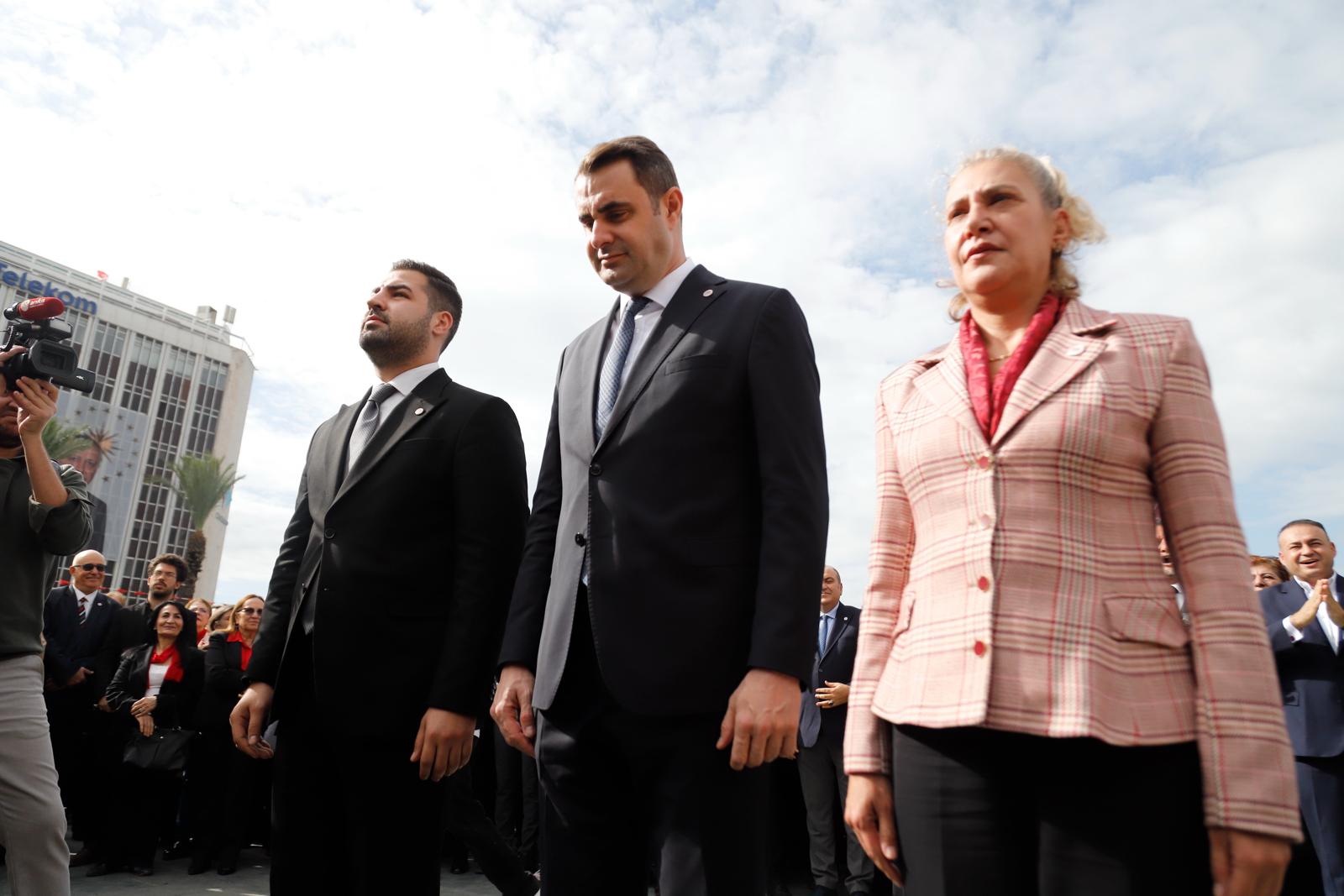 YENİ Parti'nin 29 Ekim töreninde elektrik krizi: Başkan Güç'ten sert tepki!